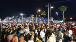 رغم الازدحام والغلاء.. لماذا يفضل المغاربة قضاء عطلتهم الصيفية بمارتيل والمضيق؟